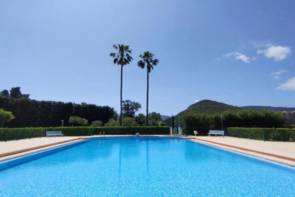 Ginkgo Studio - Piscine, Proche De La Mer, Golf, Wifi Mandelieu La Napoule Ngoại thất bức ảnh